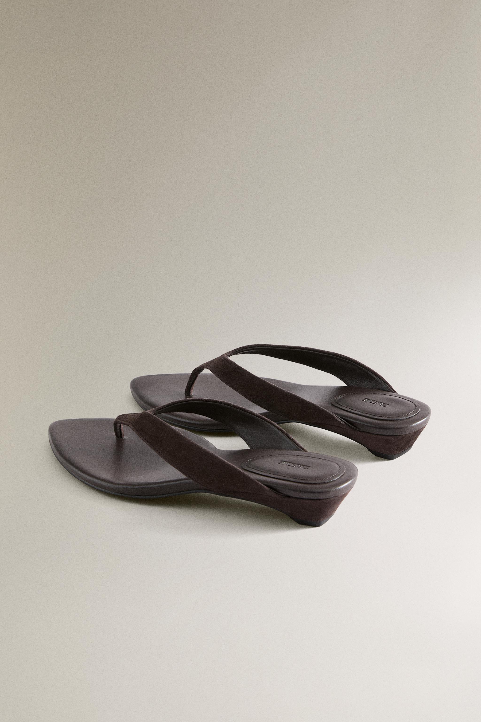 LEATHER HEEL SANDALS